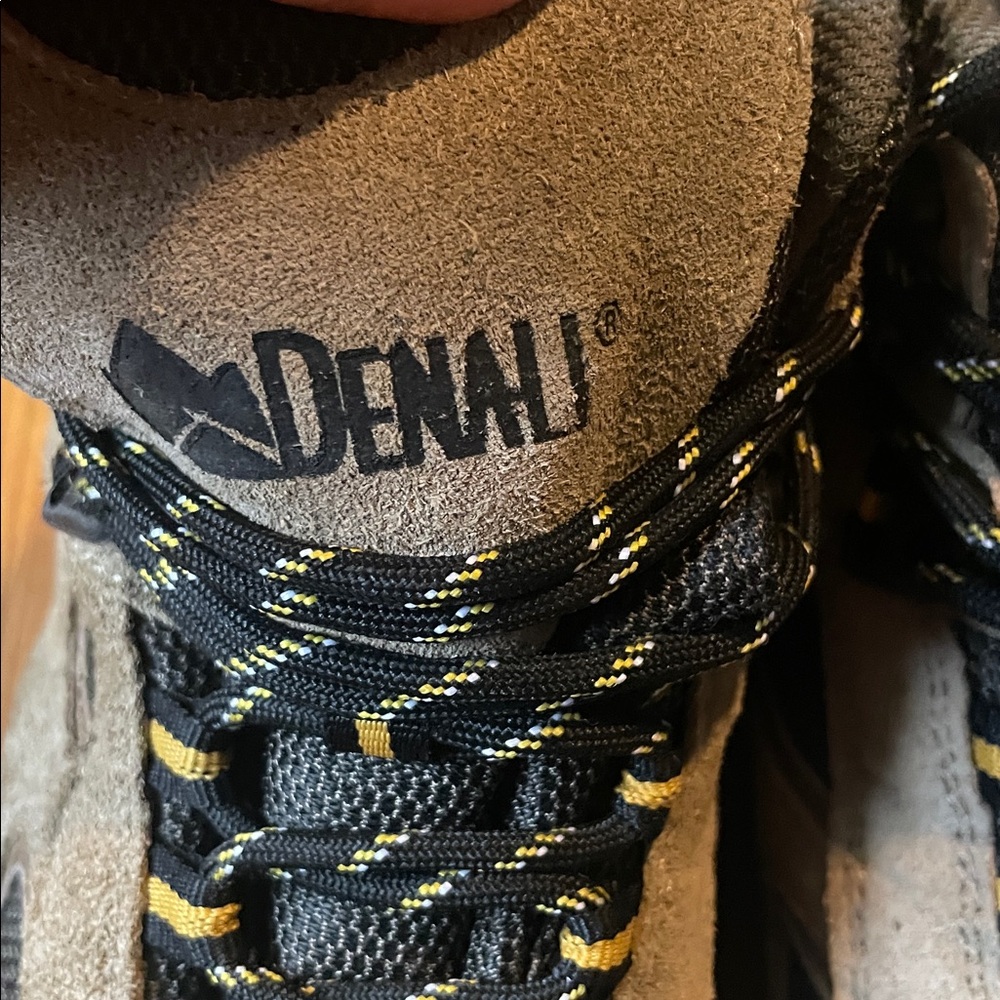 Denali Men's Hiking Boots - Black and Brown Size 8.5 - Picture 4 of 10